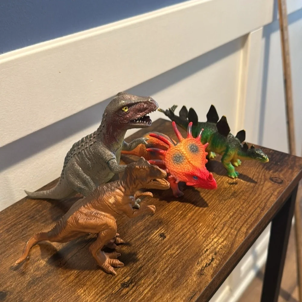 Plastic Dino Lot